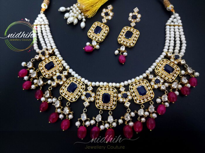 Necklace Set - Image 1